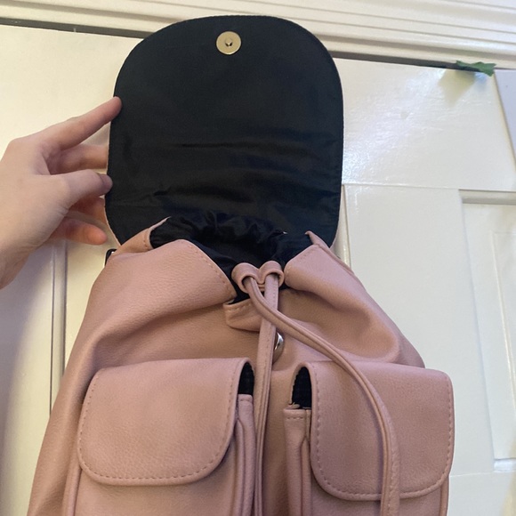 Pink mini back pack - Picture 2 of 2